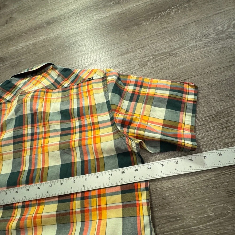Hurley Shirt Mens S Multicolor Plaid Cotton Western Surf Casual Beach Outdoor